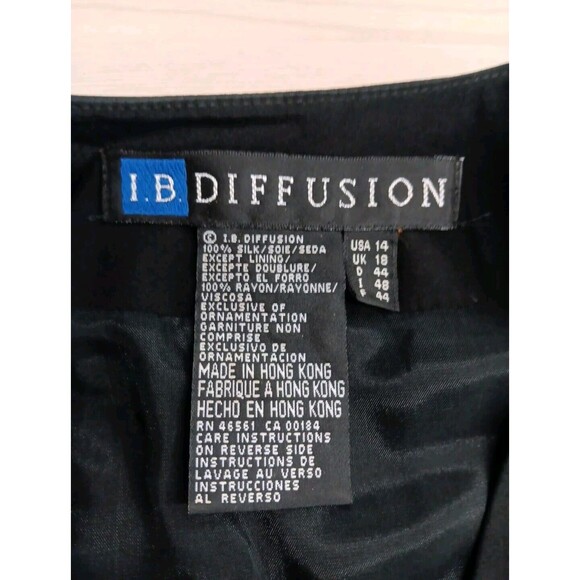 I. B. Diffusion Beaded Vest Women 14 Black Silk Formal Holiday Party EUC - Picture 3 of 5